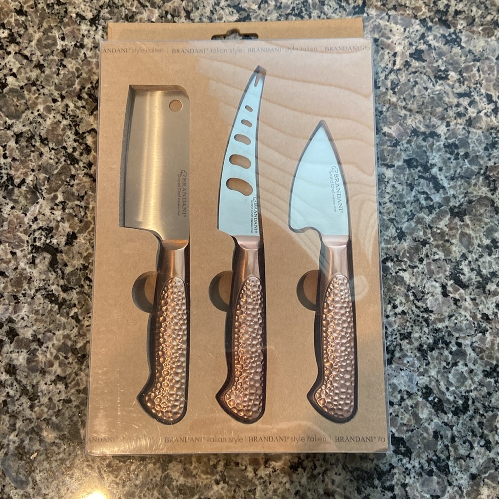 Charcuterie NWT 3 piece Knife Set